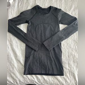 Lululemon Swiftly Tech Long Sleeve